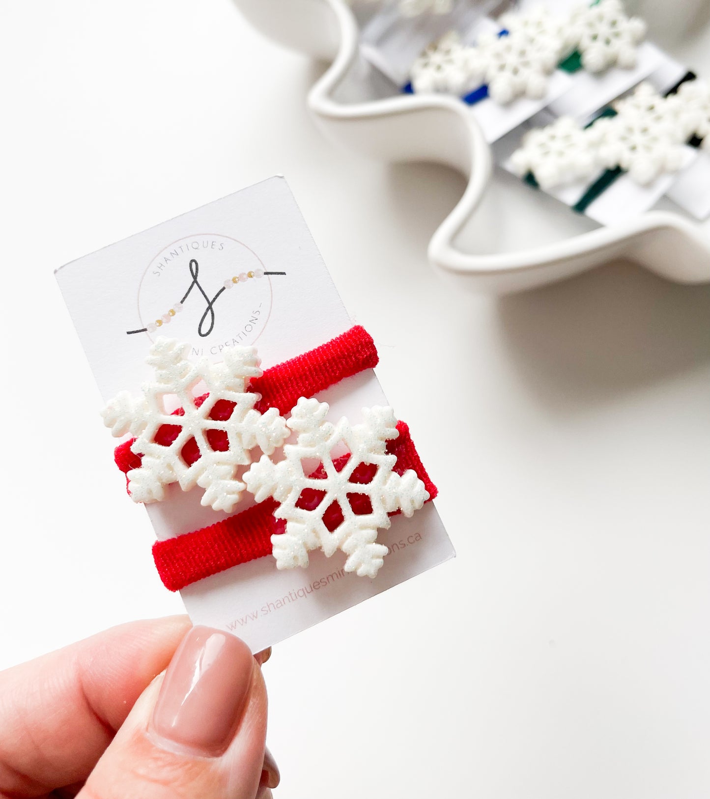 Piggy Ties - Christmas Snowflake