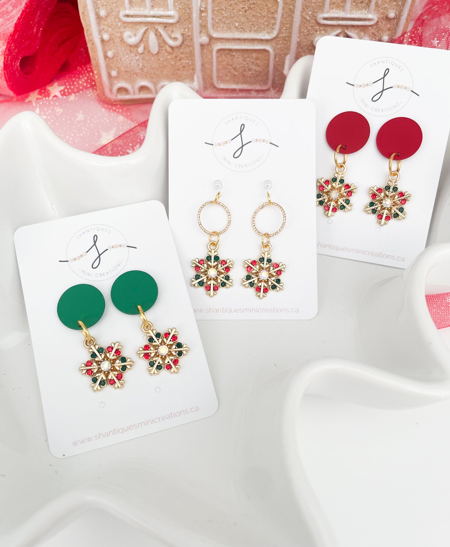 Dangle Earrings - Holiday Snowflakes