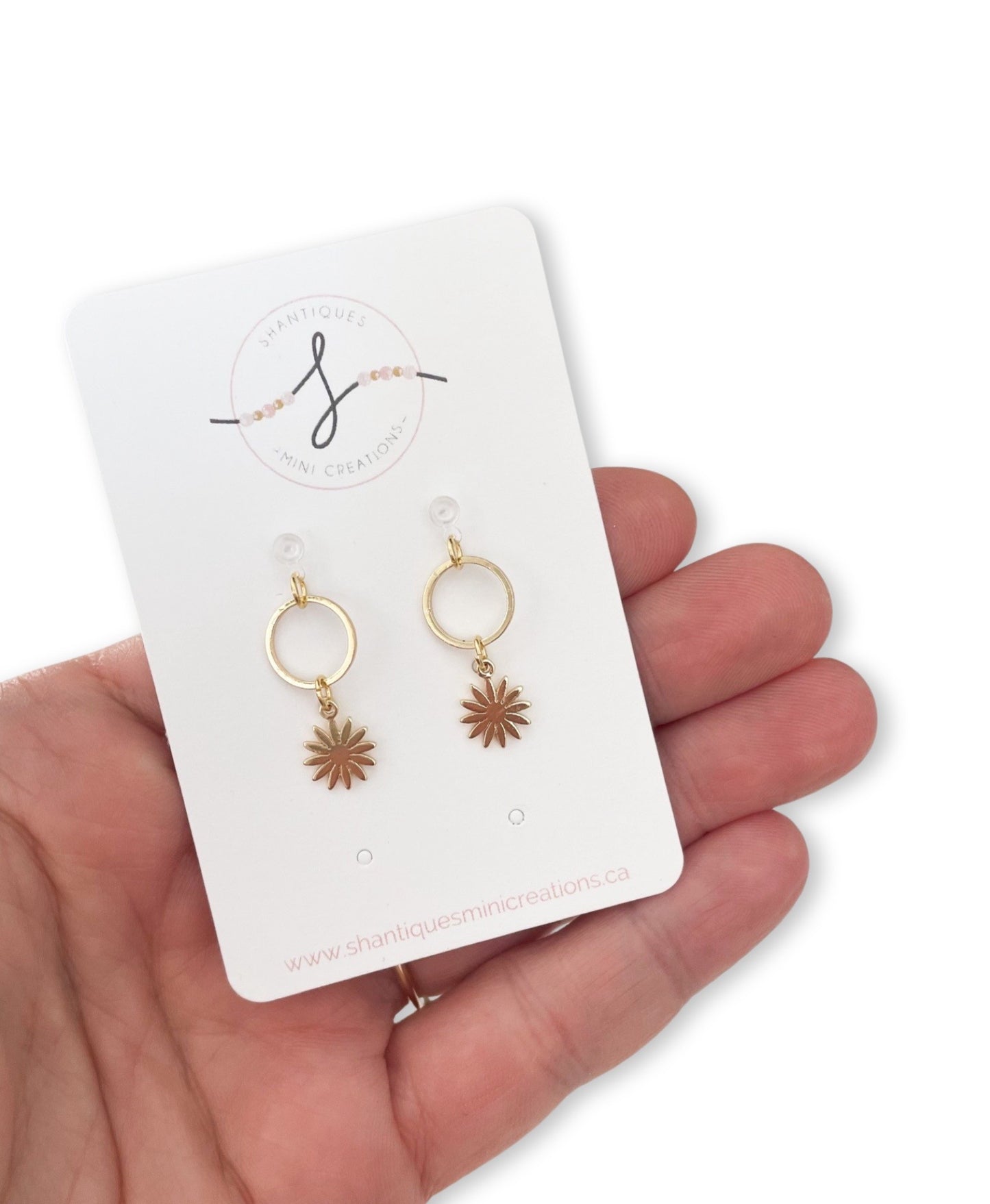 Dangle Earrings - 14K Gold Plated Flowers
