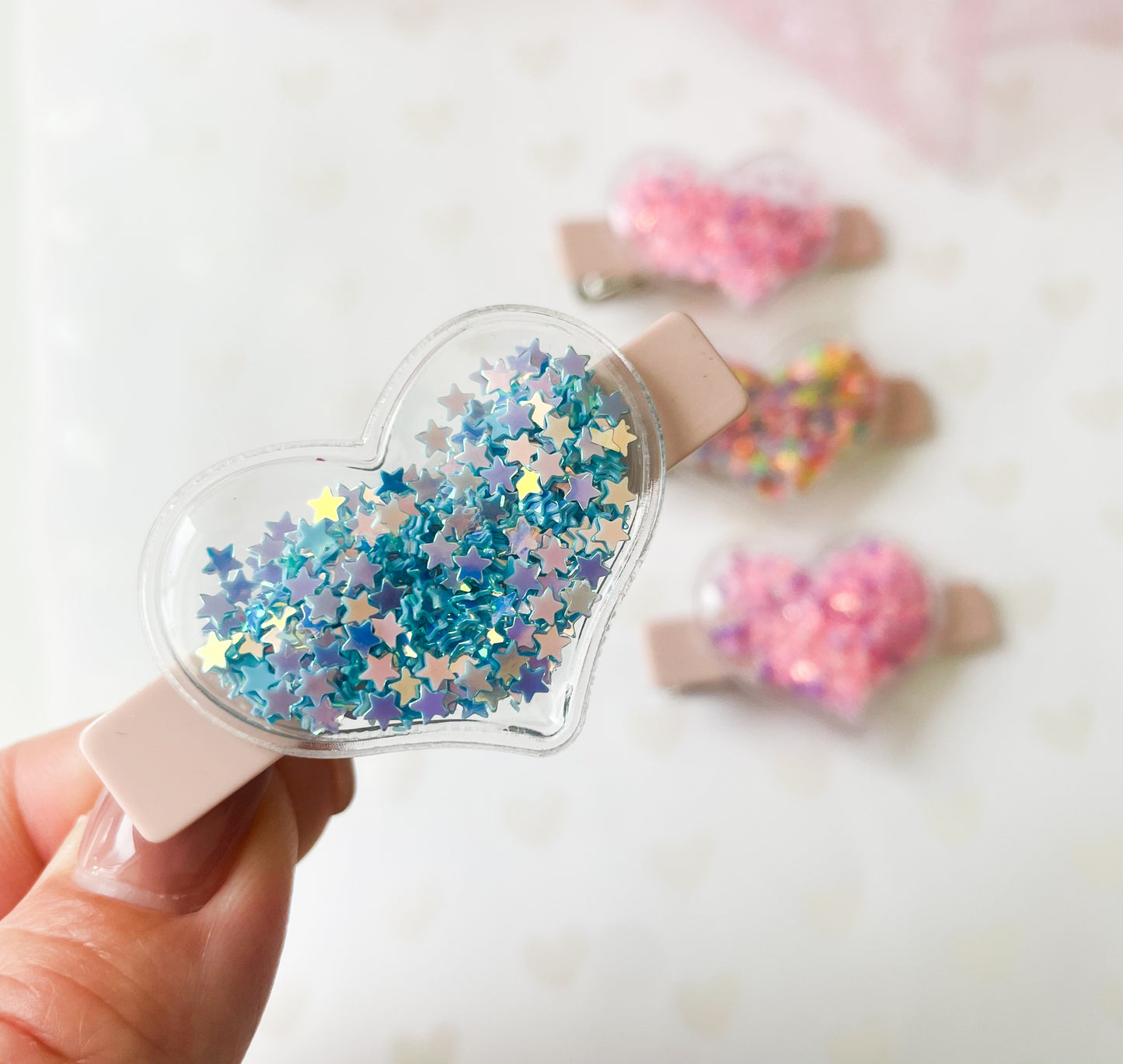 Shaker Hearts - Alligator Bar Clips