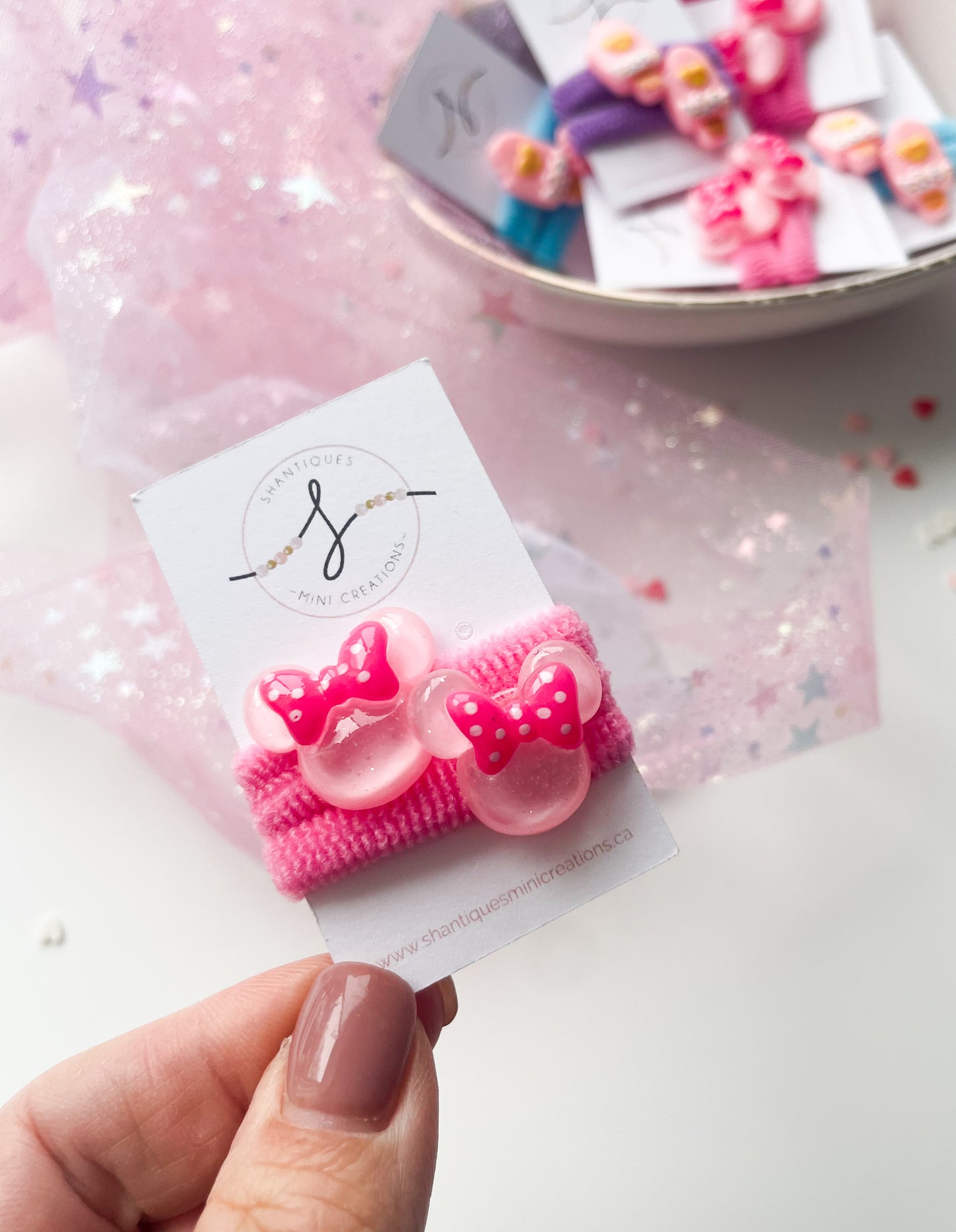 Love - Piggy Ties