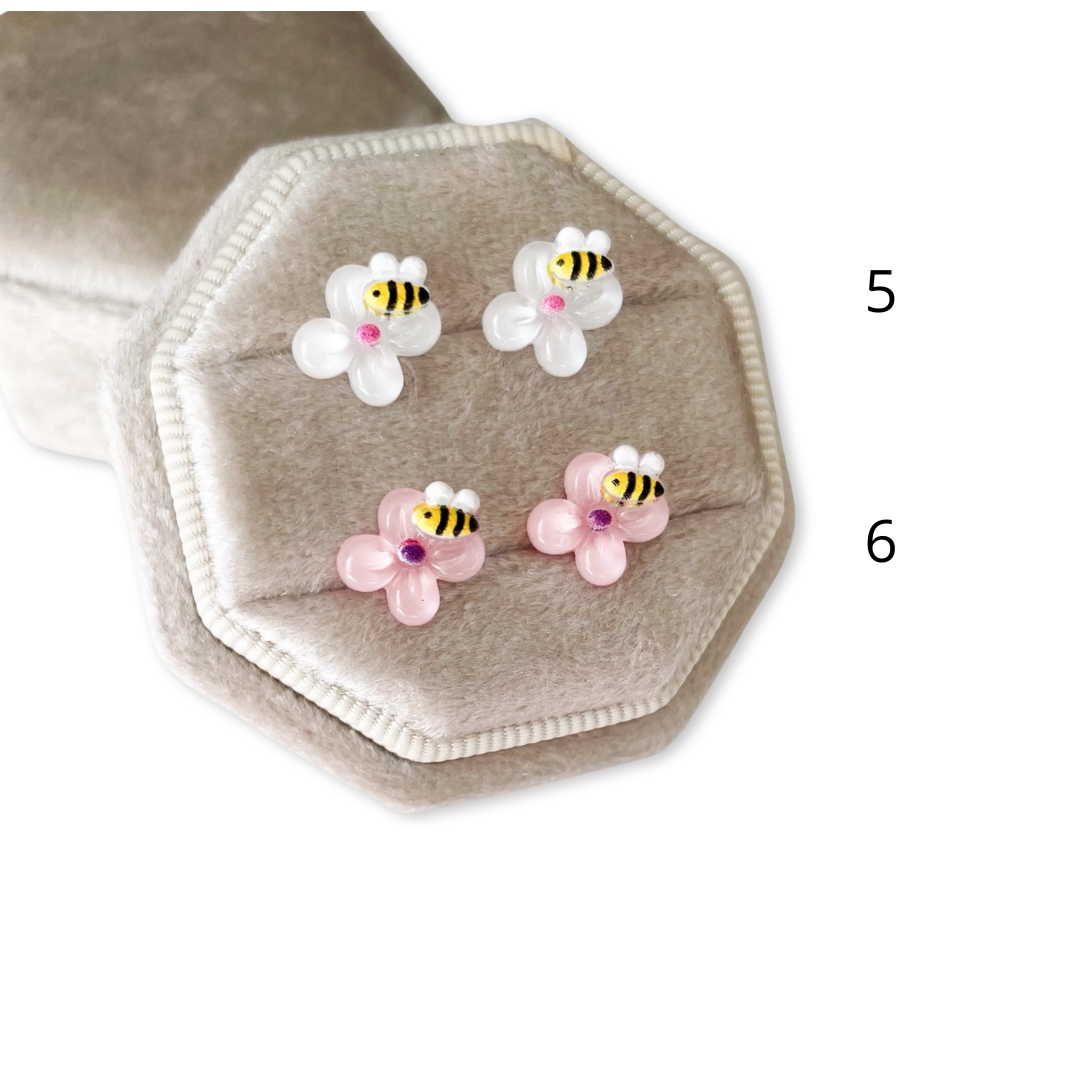 Earrings - Flowers
