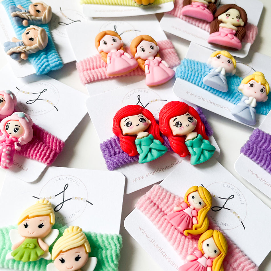 Character - Piggy Ties