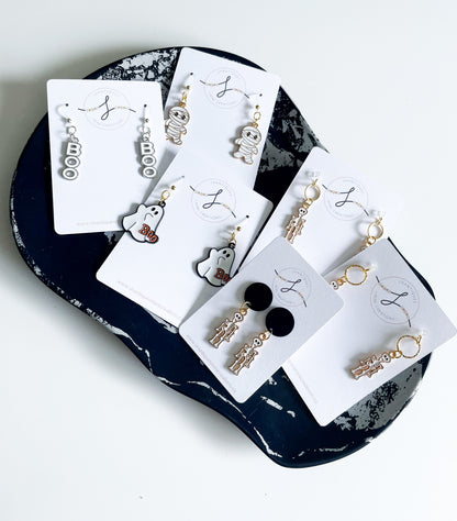 Dangle Earrings - Halloween Skeletons