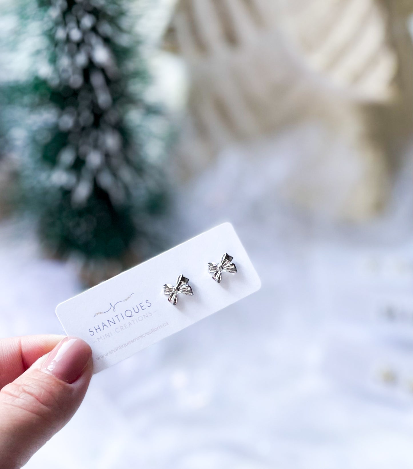 Earrings - Metallic Holiday Bows