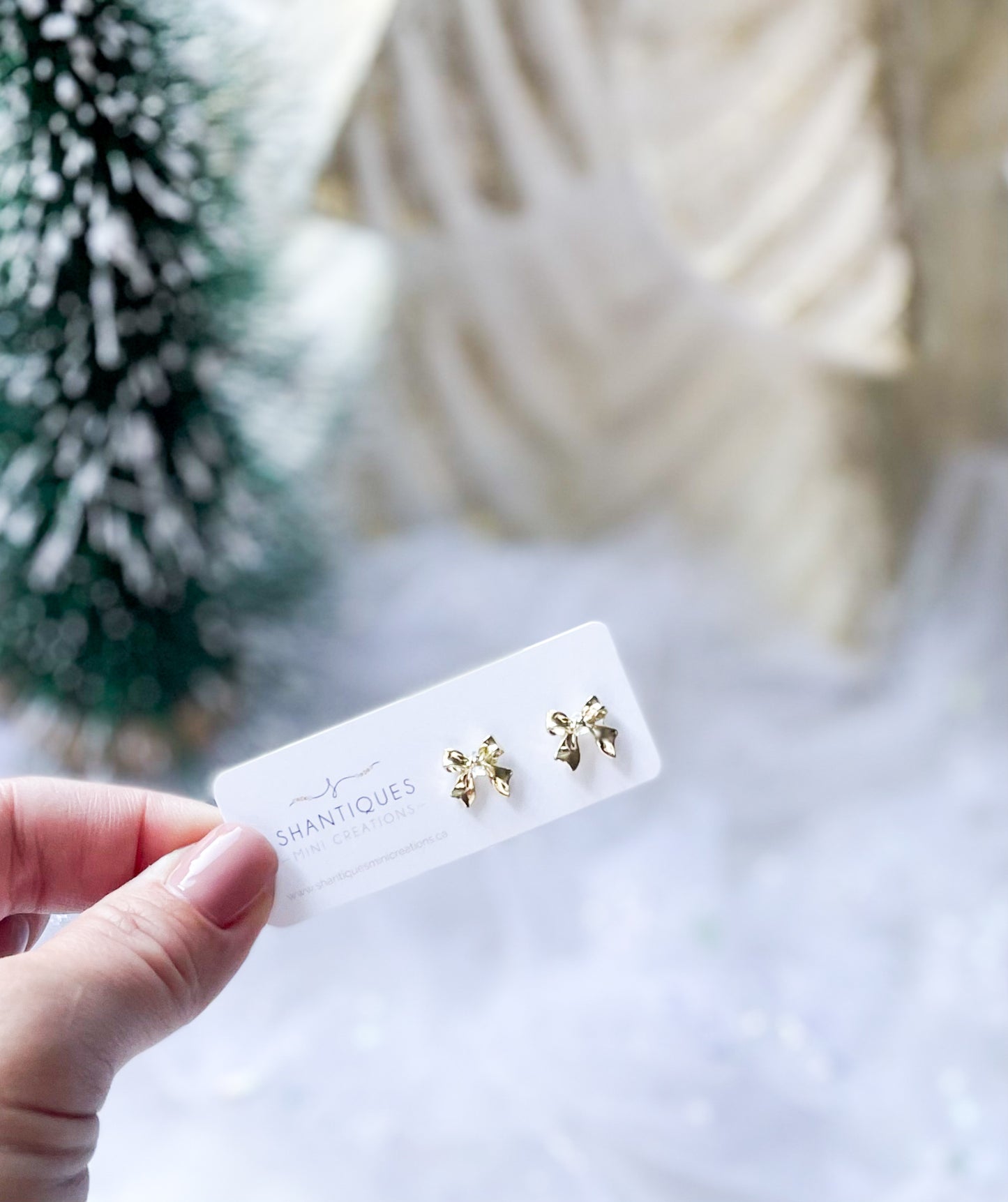 Earrings - Metallic Holiday Bows
