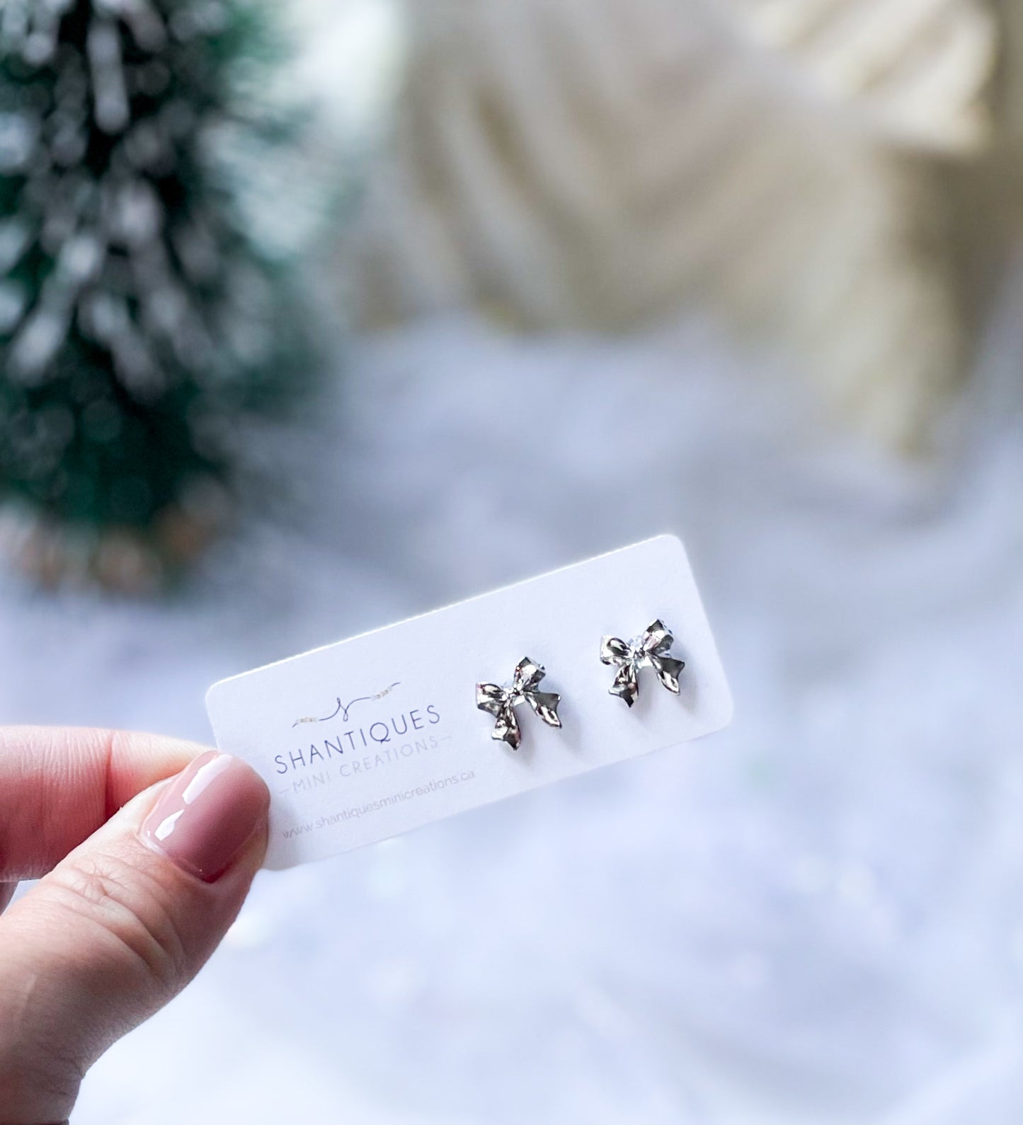 Earrings - Metallic Holiday Bows