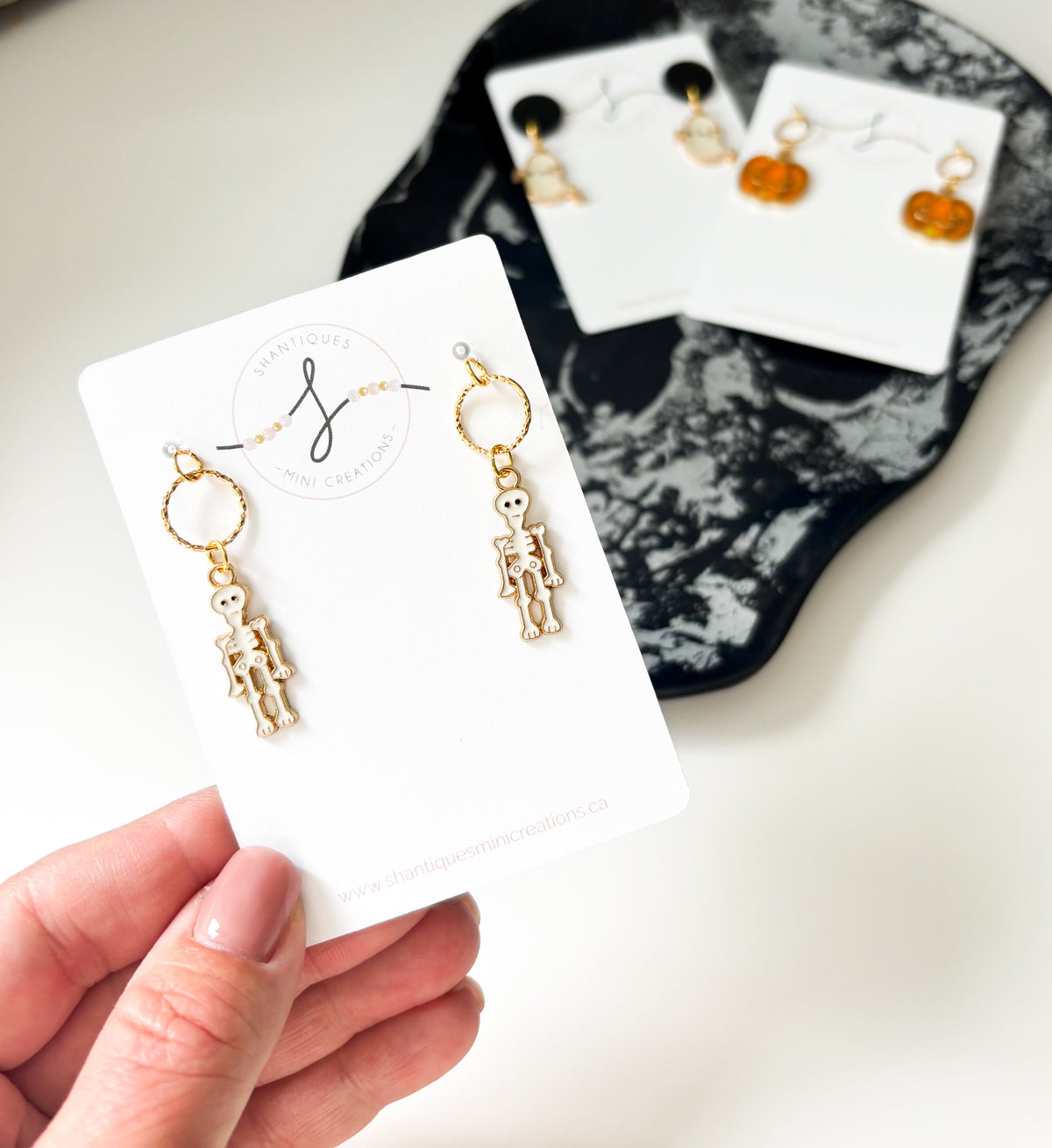 Dangle Earrings - Halloween Skeletons