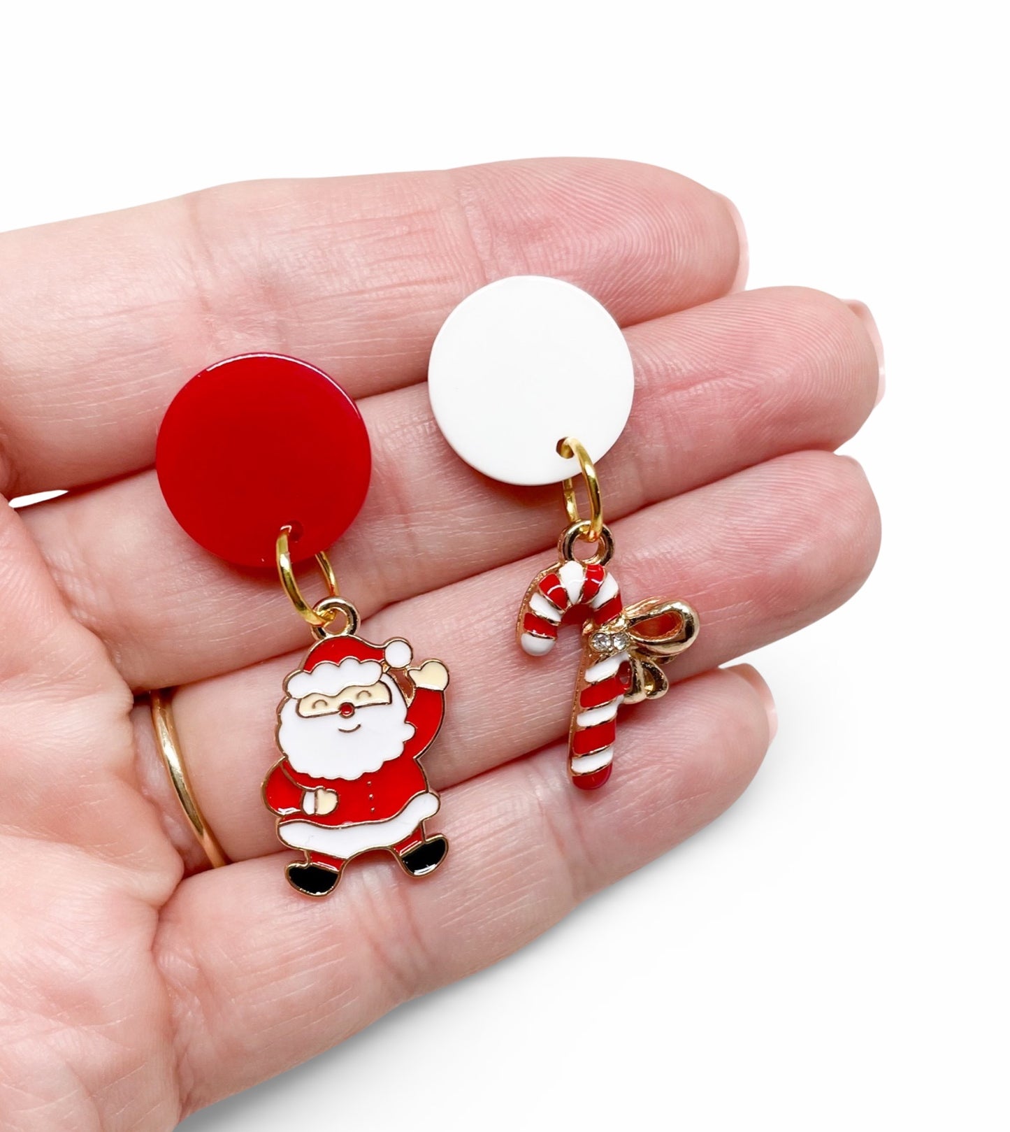 Traditional Christmas - Dangle Earrings